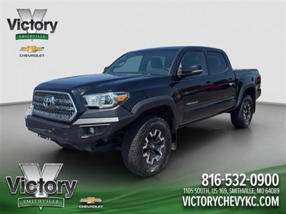 Used 2017 Toyota Tacoma 4x4 Double Cab