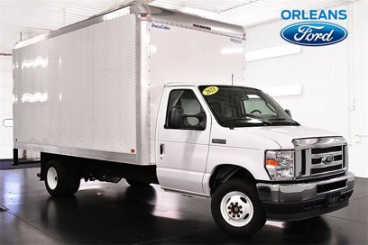 Used 2023 Ford E-450 and Econoline 450 Super Duty w/ Power Windows & Locks Group