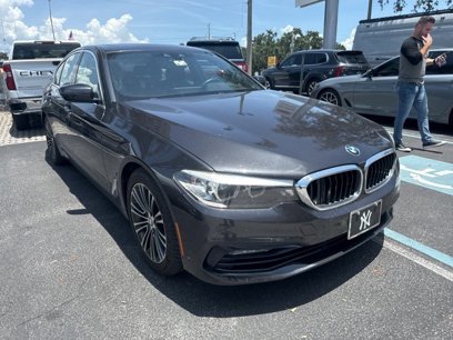 Used 2018 BMW 530e w/ Premium Package 2