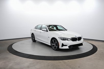 Used 2022 BMW 330e w/ Convenience Package