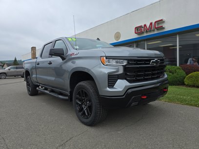 New 2025 Chevrolet Silverado 1500 LT Trail Boss w/ Convenience Package II