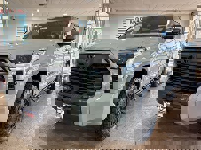 New 2025 Toyota Tundra SR5