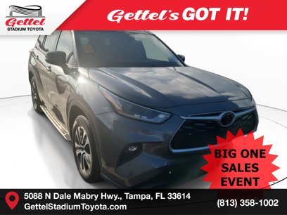 Used 2021 Toyota Highlander XLE
