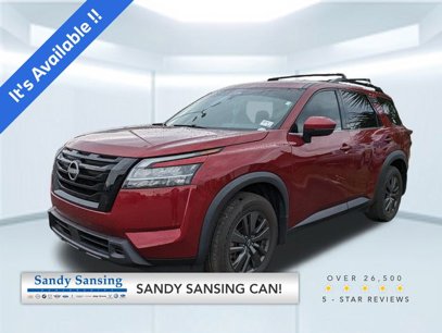 Used 2022 Nissan Pathfinder SV w/ SV Black Package