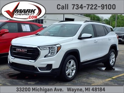 Used 2022 GMC Terrain SLE w/ Driver Convenience Package