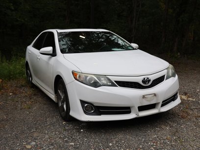 Used 2014 Toyota Camry SE