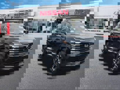 New 2025 Nissan Kicks SV