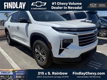 Used 2025 Chevrolet Traverse LT w/ Driver Confidence Package
