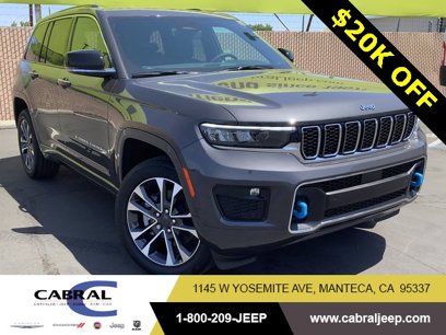 New 2023 Jeep Grand Cherokee Overland w/ Luxury Tech Group IV