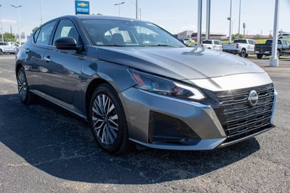 Used 2024 Nissan Altima 2.5 SV