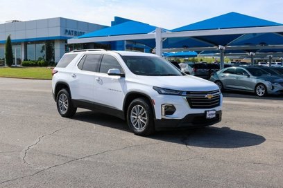 Used 2022 Chevrolet Traverse LT