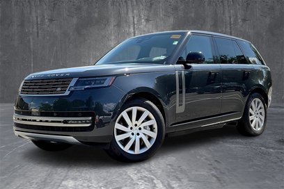 New 2025 Land Rover Range Rover SE