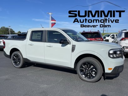 New 2024 Ford Maverick Lariat w/ Black Appearance Package