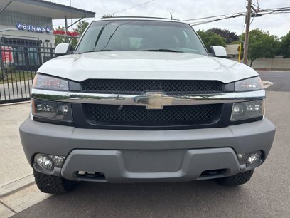 Used 2002 Chevrolet Avalanche 4x4 w/ North Face Edition