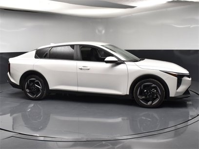 Certified 2025 Kia K4 EX