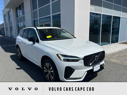 New 2025 Volvo XC60 B5 Core w/ Climate Package