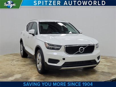 Used 2020 Volvo XC40 T5 Momentum