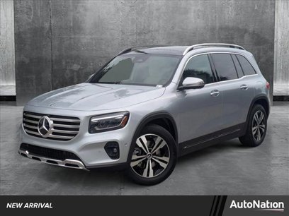 New 2025 Mercedes-Benz GLB 250