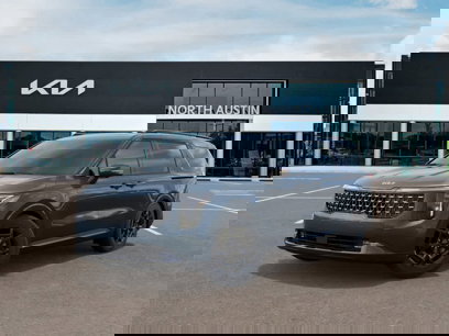New 2025 Kia Carnival SX