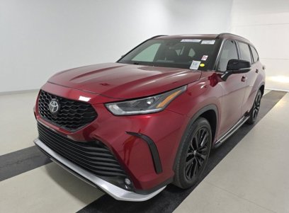Used 2023 Toyota Highlander XSE