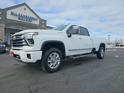 New 2025 Chevrolet Silverado 3500 High Country w/ Technology Package