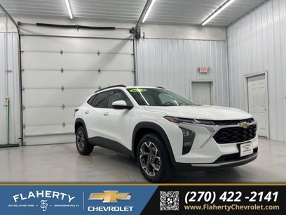 Used 2024 Chevrolet Trax LT w/ Driver Confidence Package