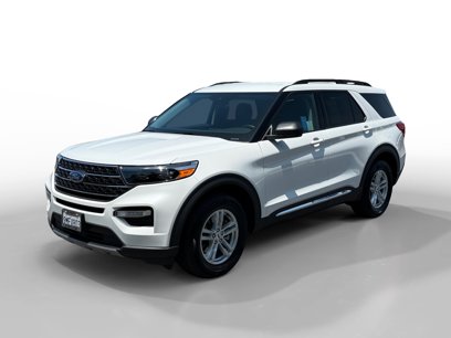 Certified 2023 Ford Explorer XLT w/ Equipment Group 202A