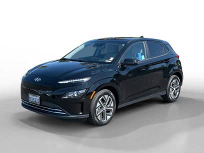 Used 2023 Hyundai Kona SE w/ Cargo Package