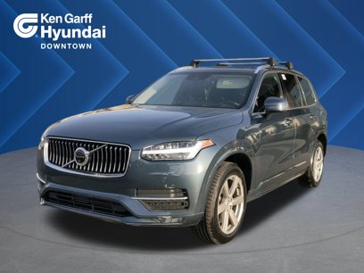 Used 2020 Volvo XC90 T6 Momentum