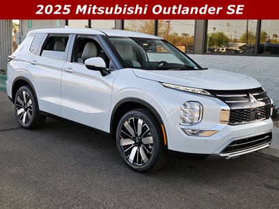 New 2025 Mitsubishi Outlander SE
