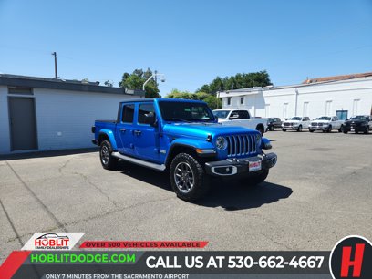 Certified 2021 Jeep Gladiator Overland w/ Dual Top Group