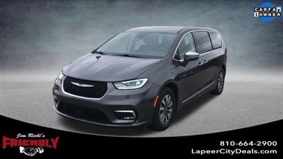 Used 2022 Chrysler Pacifica Limited