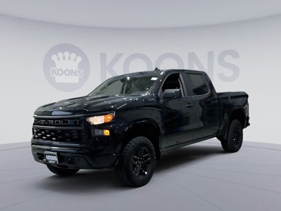 New 2025 Chevrolet Silverado 1500 Custom Trail Boss w/ Dark Appearance Package