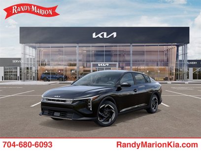 New 2025 Kia K4 EX