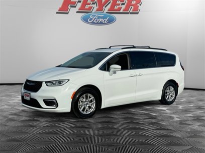Used 2022 Chrysler Pacifica Touring-L
