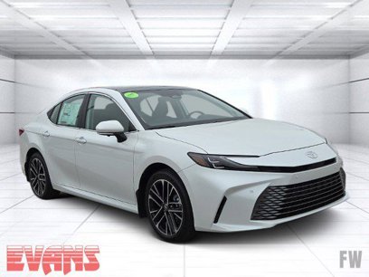 New 2025 Toyota Camry XLE w/ Premium Plus Package