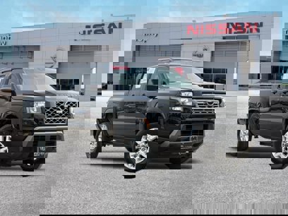Certified 2022 Nissan Frontier SV