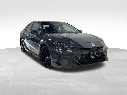 Used 2025 Toyota Camry SE w/ Multimedia Upgrade Package