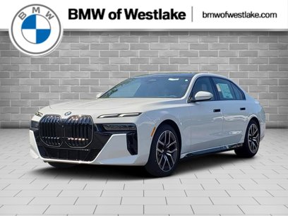New 2025 BMW 740i xDrive w/ Premium Package