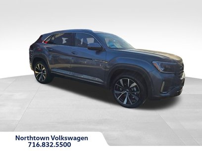New 2025 Volkswagen Atlas Cross Sport SEL Premium R-Line