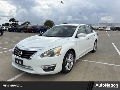 Used 2015 Nissan Altima 2.5 SV
