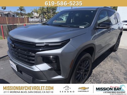 Used 2024 Chevrolet Traverse LT w/ Midnight/Sport Edition