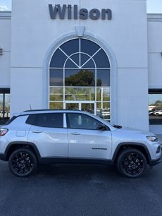 New 2025 Jeep Compass Latitude
