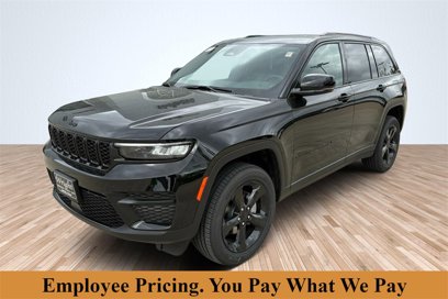 New 2025 Jeep Grand Cherokee Altitude