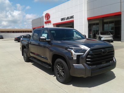 New 2025 Toyota Tundra SR5