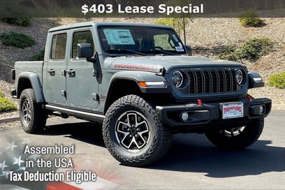 New 2025 Jeep Gladiator Rubicon w/ Steel Bumper Group