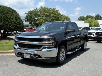 Used 2018 Chevrolet Silverado 1500 LT w/ Trailering Package