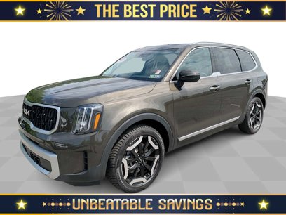 Used 2023 Kia Telluride EX w/ EX Captain's Chair Package