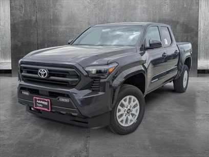 New 2025 Toyota Tacoma SR5