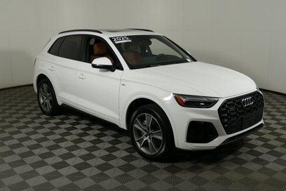 Certified 2025 Audi Q5 2.0T Premium